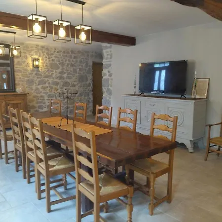 Semesterbostad Domaine De Loli